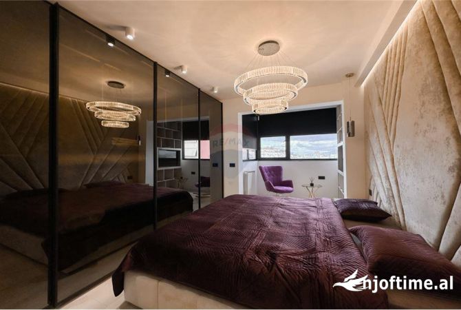 Shtepi ne shitje Apartament ne Tirane, 2+1, Mobilimi E mobiluar, Pagesa 450,000  Euro.