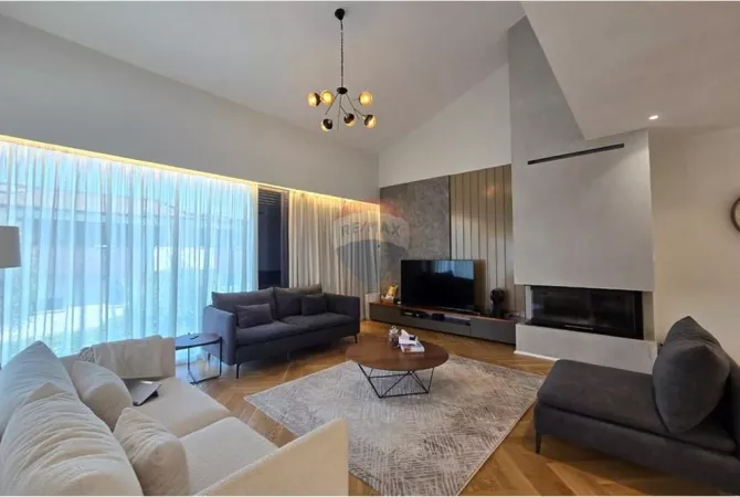 Casa in affitto 4+1 a Tirana - 5,000 Euro