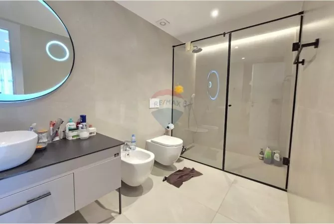 Apartment for rent in Tirana 4+1, Furnished