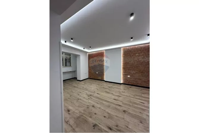 Shtepi ne shitje 1+1 ne Tirane - 158,000 Euro
