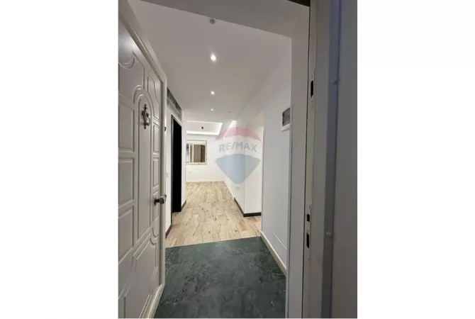 Shtepi ne shitje 1+1 ne Tirane - 158,000 Euro