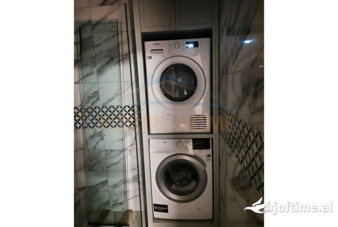 Shtepi me qera 2+1 ne Tirane - 720 Euro