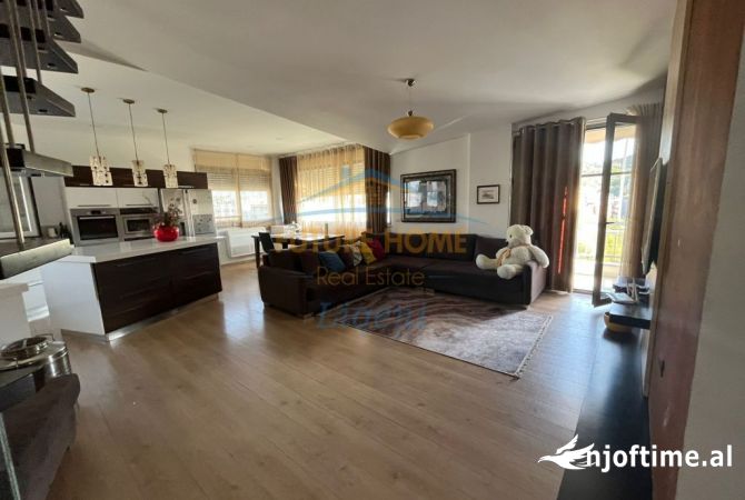 Shtepi me qera Apartament ne Tirane, 3+1, Mobilimi E mobiluar, Pagesa 1,000  Euro.