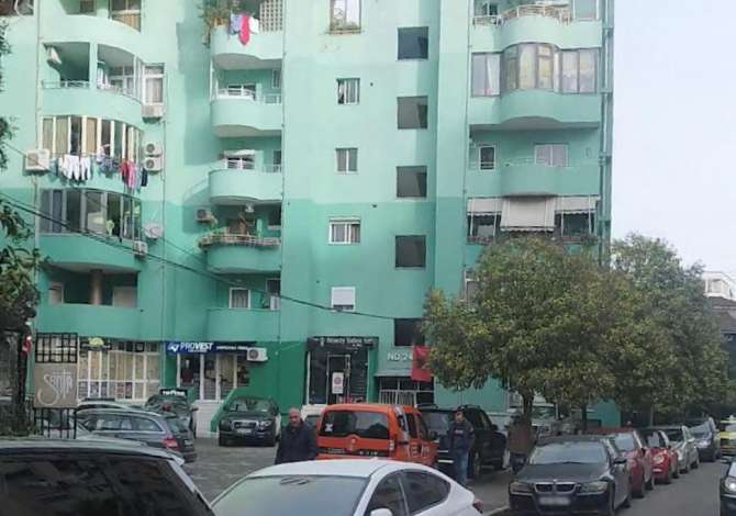 Ambient biznesi ne shitje 1+1 ne Tirane - 210,000 Euro