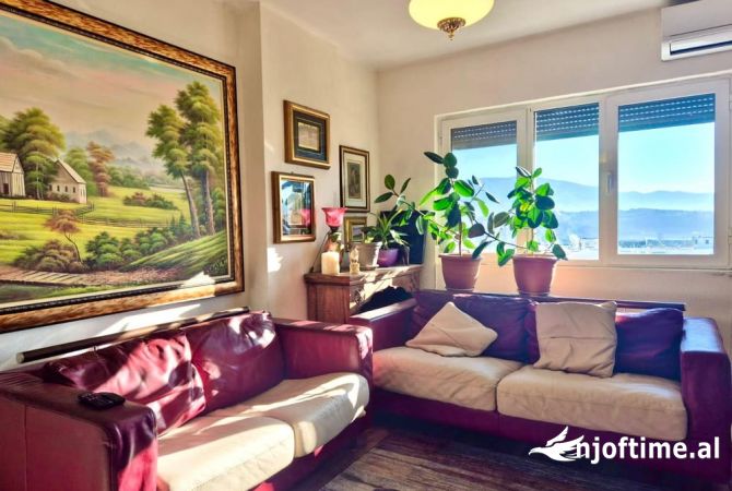 Shtepi ne shitje 2+1 ne Tirane - 190,000 Euro