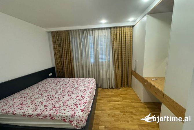 Shtepi me qera Apartament ne Tirane, 1+1, Mobilimi E mobiluar, Pagesa 600  Euro.