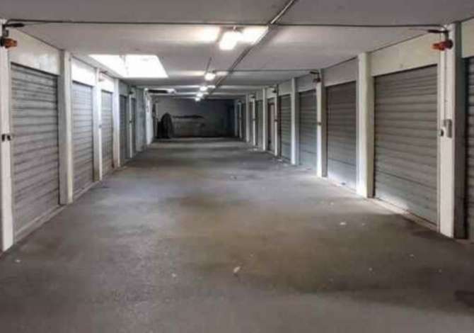 Ambient biznesi me qera 4+1 ne Tirane - 100 Euro