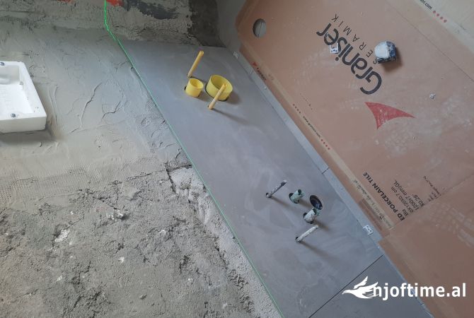 Environment maintenance  in Tirana - 800 Leke