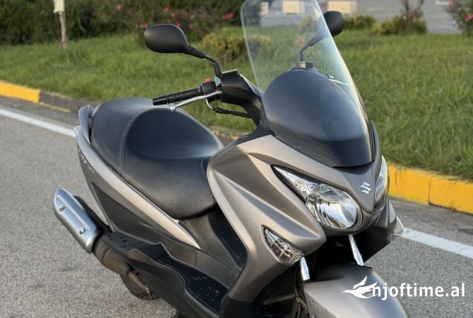 Motorra ne shitje  ne Durres - 3,300 Leke