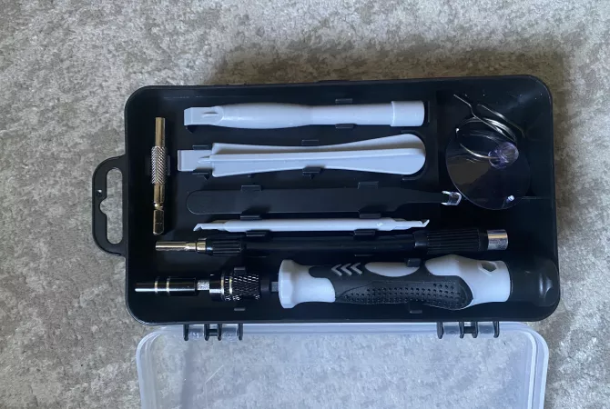 Working Tools in Tirana - 3,000 Leke
