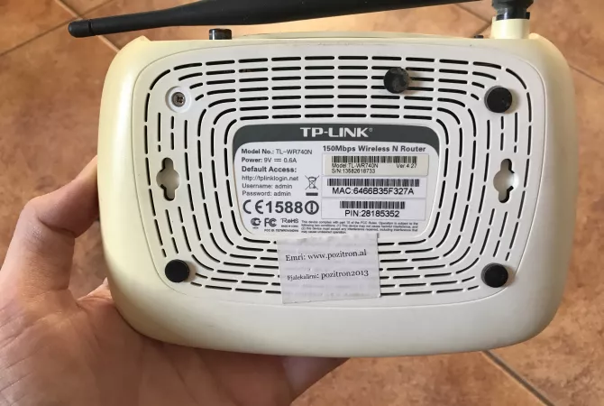 Kompjutera dhe Elektronike ne Tirane - 1,200 Leke