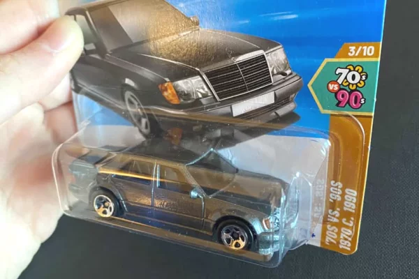 Artikuj te ndryshem ne Tirane - 1,200 Leke