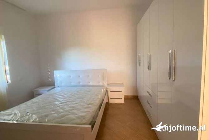 Shtepi me qera 2+1 ne Durres - 250 Euro