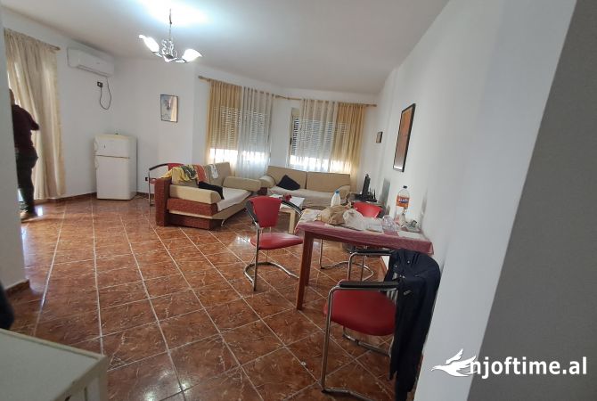 Shtepi ne shitje 1+1 ne Durres - 95,000 Euro