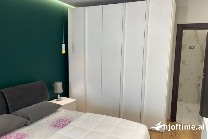 Shtepi ne shitje Apartament ne Durres, 3+1, Mobilimi E mobiluar, Pagesa 155,000  Euro.
