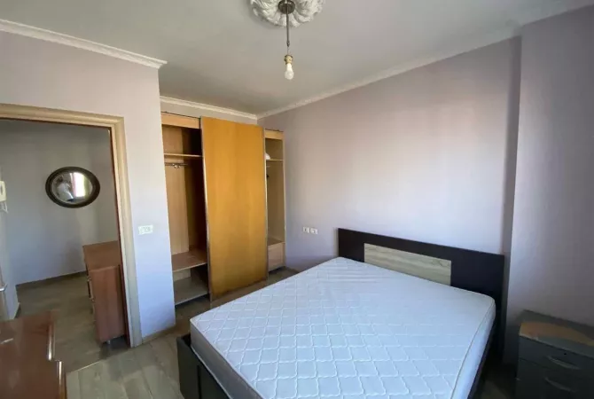 Shtepi ne shitje 1+1 ne Tirane - 90,000 Euro