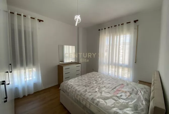 Shtepi me qera 2+1 ne Tirane - 850 Euro