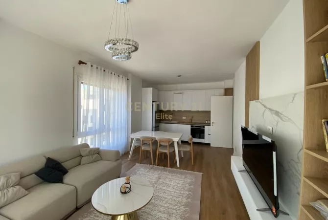 Shtepi me qera Apartament ne Tirane, 2+1, Mobilimi E mobiluar, Pagesa 700  Euro.