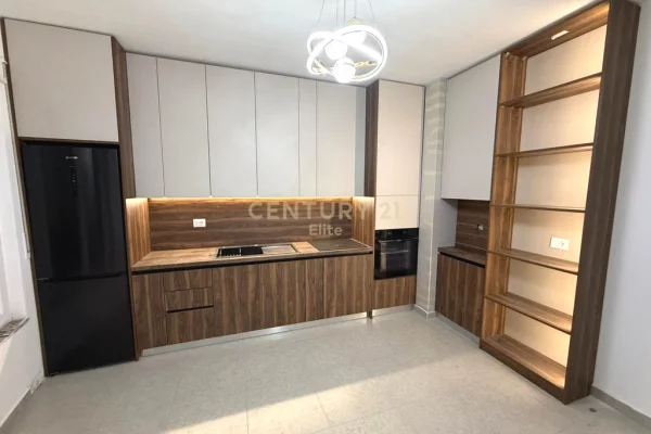House for Rent 2+1 in Tirana - 500 Euro