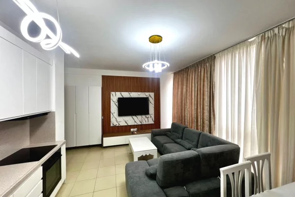 Shtepi me qera 2+1 ne Tirane - 650 Euro