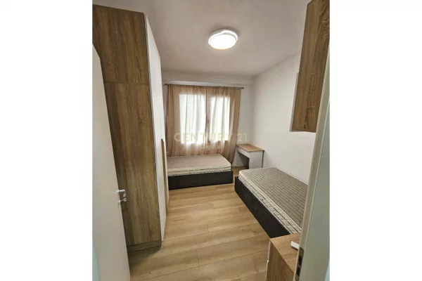 Shtepi me qera Apartament ne Tirane, 2+1, Mobilimi E mobiluar, Pagesa 65,000  Leke.