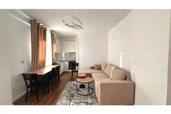 Shtepi me qera Apartament ne Tirane, 2+1, Mobilimi E mobiluar, Pagesa 600  Euro.