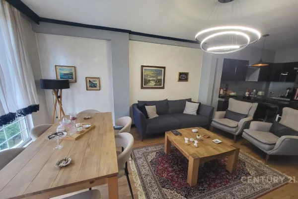 Shtepi ne shitje 2+1 ne Tirane - 285,000 Euro