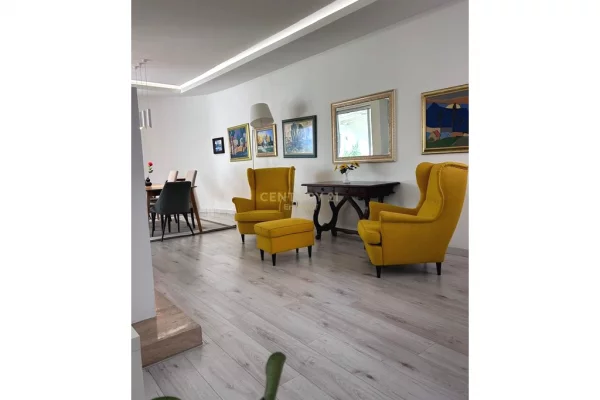 Casa in affitto 2+1 a Tirana - 1,700 Euro