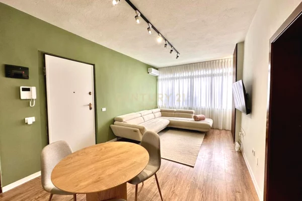 Shtepi me qera 2+1 ne Tirane - 850 Euro