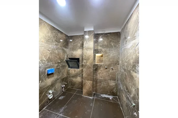 Shtepi ne shitje Apartament ne Tirane, 1+1, Mobilimi Bosh, pa mobiluar, Pagesa 87,000  Euro.