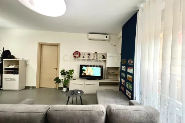 Apartment for rent in Tirana 1+1, Furnished