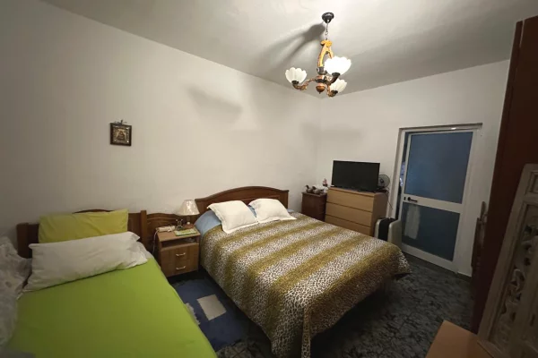 Shtepi ne shitje 2+1 ne Tirane - 120,000 Euro