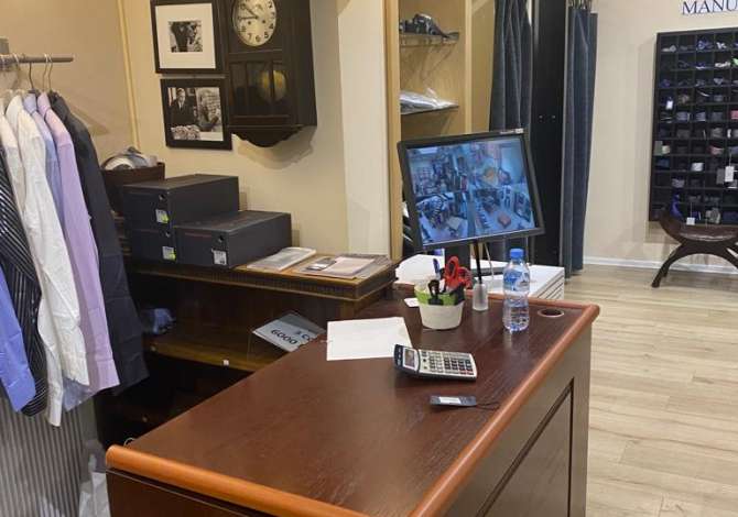 Okazion - Rafte dhe Manekin