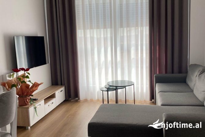 Shtepi me qera 2+1 ne Tirane - 550 Euro