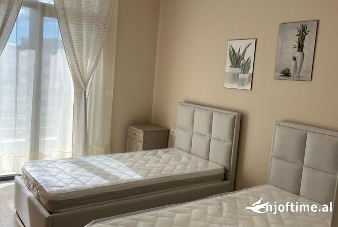 Shtepi me qera 2+1 ne Tirane - 500 Euro