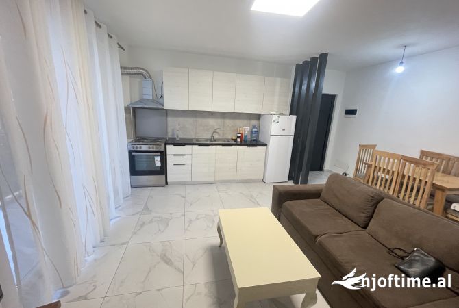 Shtepi ne shitje 2+1 ne Tirane - 140,000 Euro