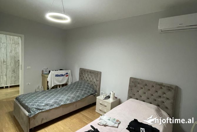 Shtepi ne shitje 2+1 ne Tirane - 200,000 Euro