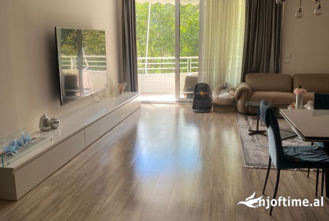 Shtepi ne shitje 2+1 ne Tirane - 350,000 Euro