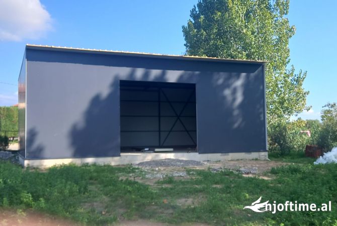 Ambient biznesi me qera 4+1 ne Tirane - 500 Euro
