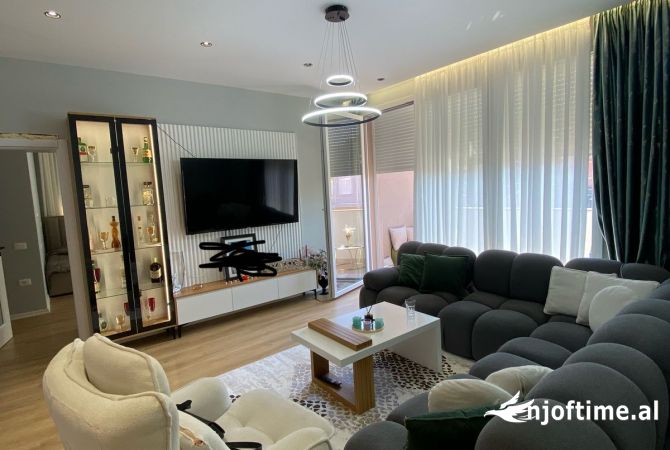 Shtepi ne shitje 2+1 ne Tirane - 146,000 Euro