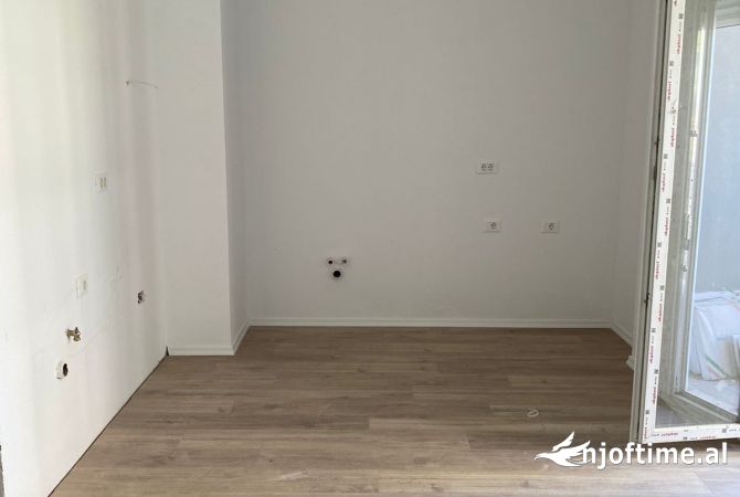 Shtepi ne shitje 1+1 ne Tirane - 72,500 Euro