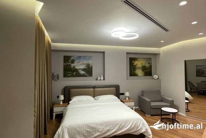 Ambient biznesi ne shitje 5+1 ne Tirane - 800 Euro
