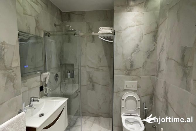 Ambient biznesi ne shitje 5+1 ne Tirane - 800 Euro