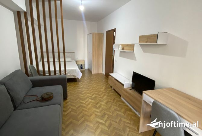 Shtepi me qera Garsoniere ne Tirane - 500 Euro