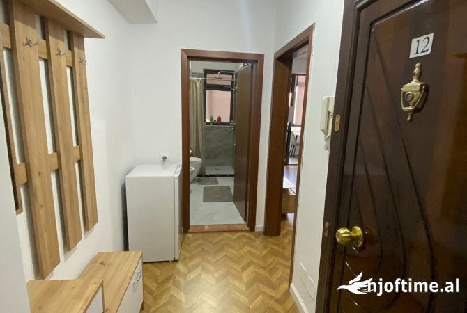 Shtepi me qera Garsoniere ne Tirane - 500 Euro