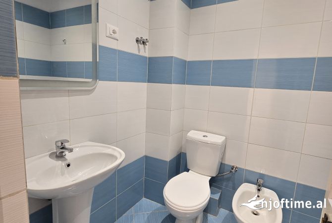 Shtepi ne shitje 2+1 ne Tirane - 108,000 Euro