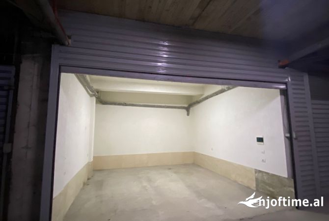 Ambient biznesi me qera 1+1 ne Tirane - 500 Euro