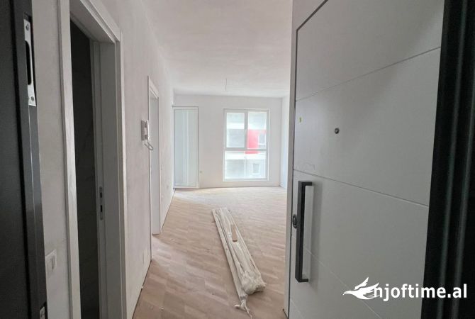 Shtepi ne shitje 1+1 ne Tirane - 75,000 Euro