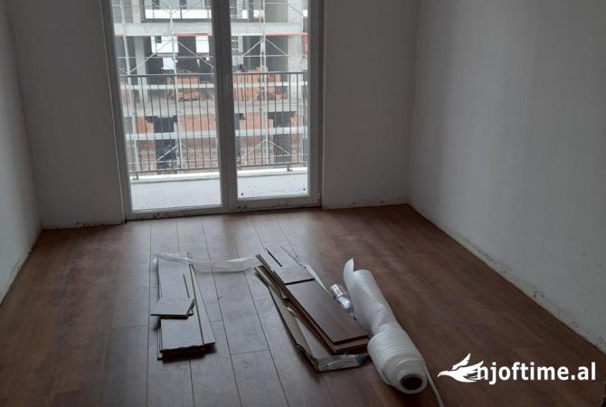 Shtepi ne shitje 2+1 ne Tirane - 90,000 Euro