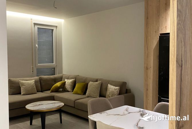 Shtepi ne shitje 2+1 ne Tirane - 122,000 Euro